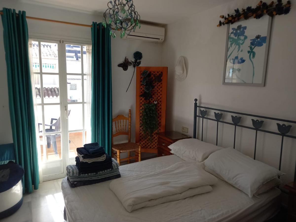 Apartamento Primera Linea De Playa Manilva Ngoại thất bức ảnh
