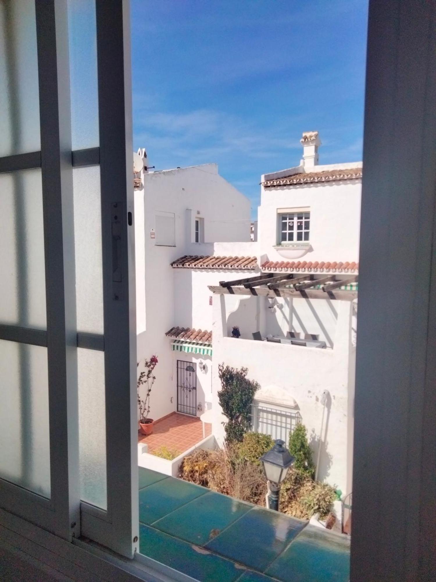 Apartamento Primera Linea De Playa Manilva Ngoại thất bức ảnh