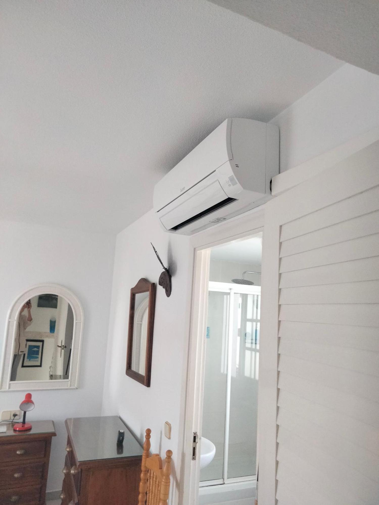 Apartamento Primera Linea De Playa Manilva Ngoại thất bức ảnh